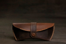 रिक्त . Rikt ~ Walnut Sunglass Case Leather | Handcrafted