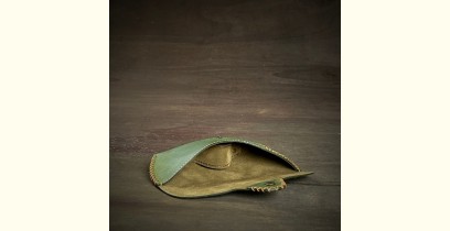 रिक्त . Rikt ~ Olive Green Sunglass Case