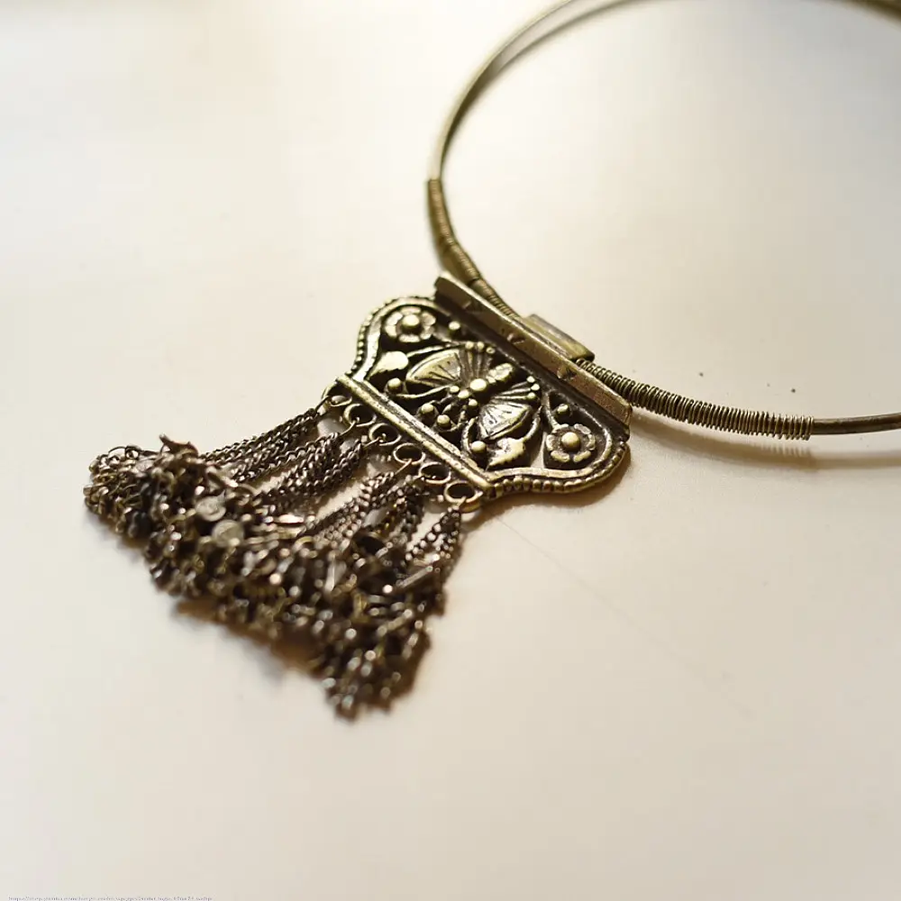 shop Handmade Vintage Jewelry - Banjara Hansadi Necklace