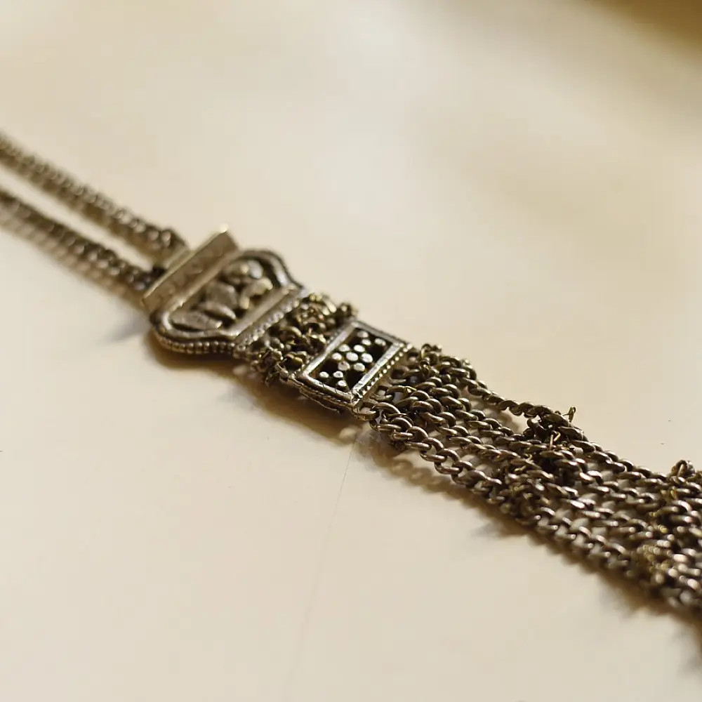 shop Handmade Vintage Jewelry - Long Necklace 