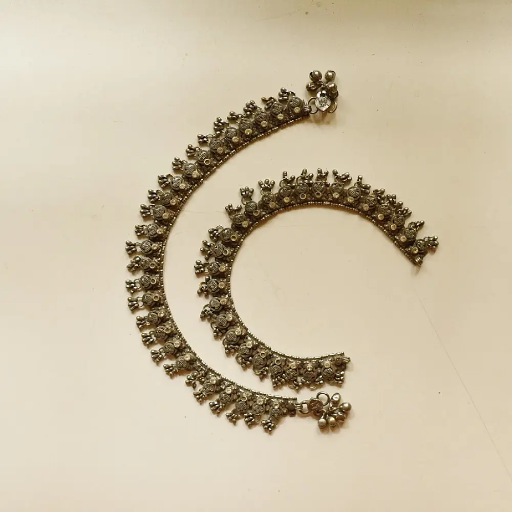 shop Traditional Payal / Anklet