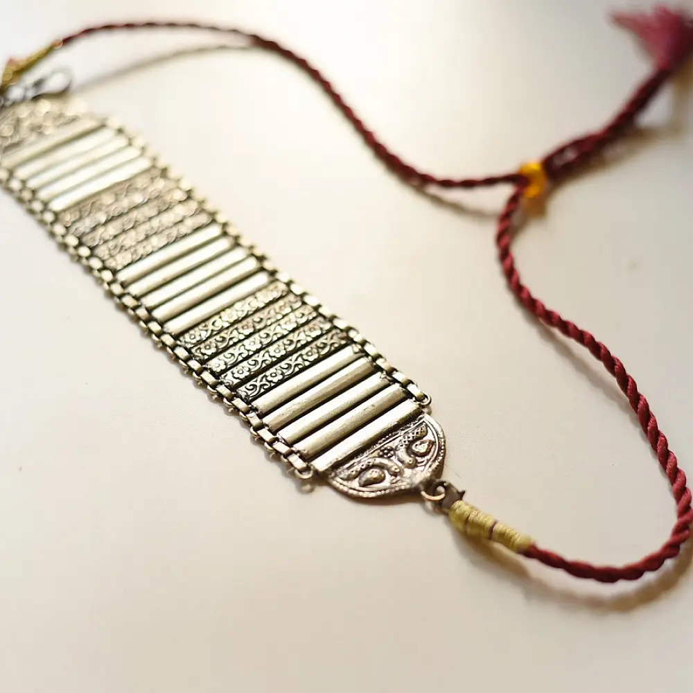 shop Handmade Vintage Jewelry - Necklace 