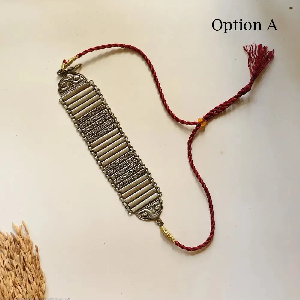shop Handmade Vintage Jewelry - Necklace 