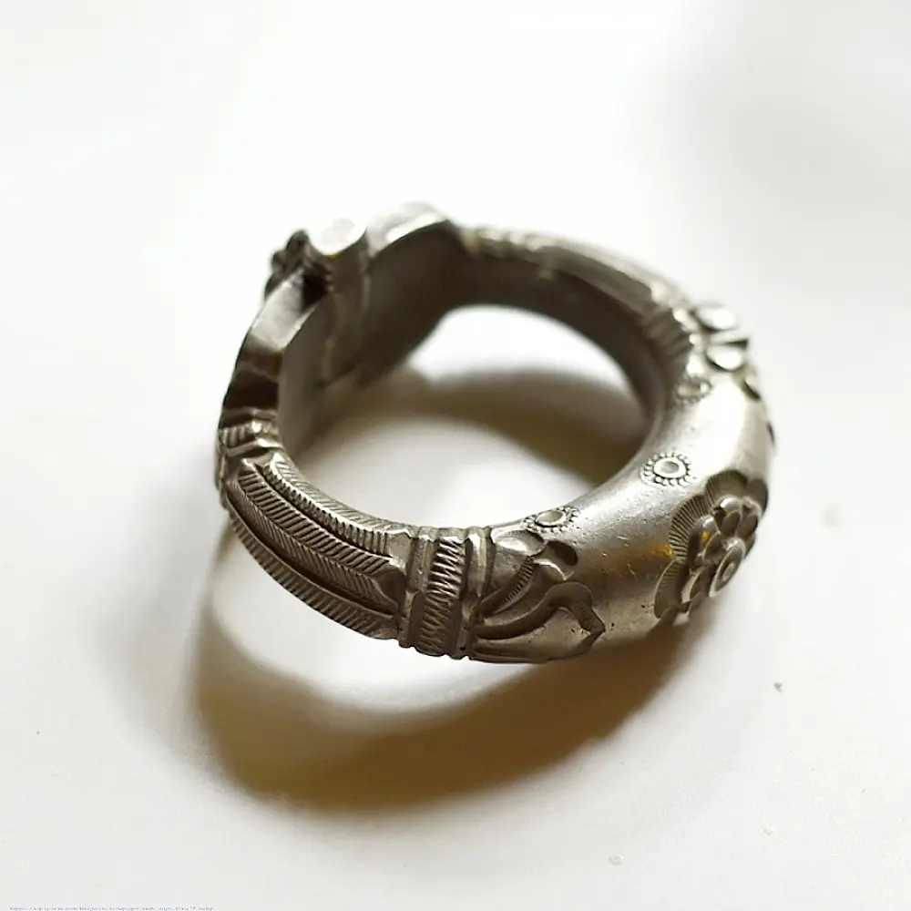shop Handmade Vintage Jewelry - Jhaali Design Kada
