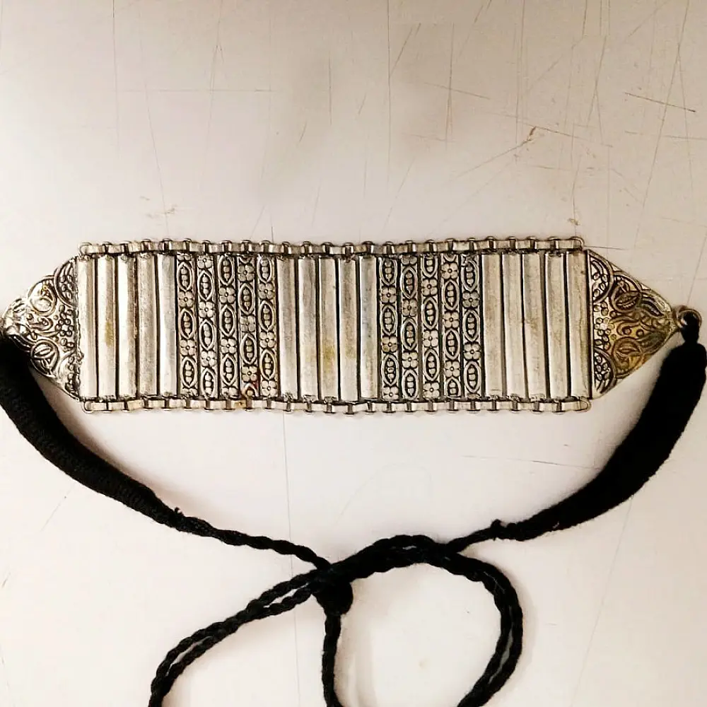 shop Handmade Vintage Jewelry - Necklace 