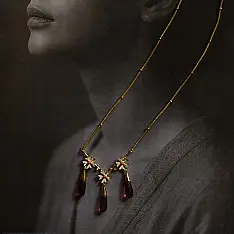 Kusumaprabha . कुसुमांप्रभा | Designer Glass Necklace - Pink