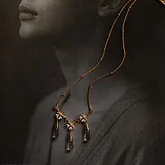 Kusumaprabha . कुसुमांप्रभा | Designer Glass Necklace - White