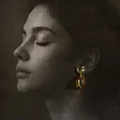 Kusumaprabha . कुसुमांप्रभा | Designer Glass Earring - Perrot Jhumka