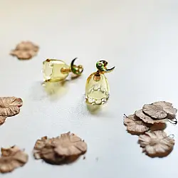 Kusumaprabha . कुसुमांप्रभा | Designer Glass Earring - Perrot Jhumka