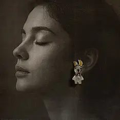 Kusumaprabha . कुसुमांप्रभा | Designer Glass Earring - Bunny