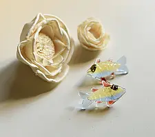Kusumaprabha . कुसुमांप्रभा ✦ Handmade Glass Earring - Fish
