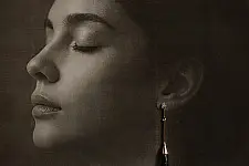 Kusumaprabha . कुसुमांप्रभा | Designer Glass Earring - Green
