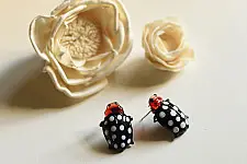 Kusumaprabha . कुसुमांप्रभा ✦ Handcrafted Glass Earring - Polka Bug