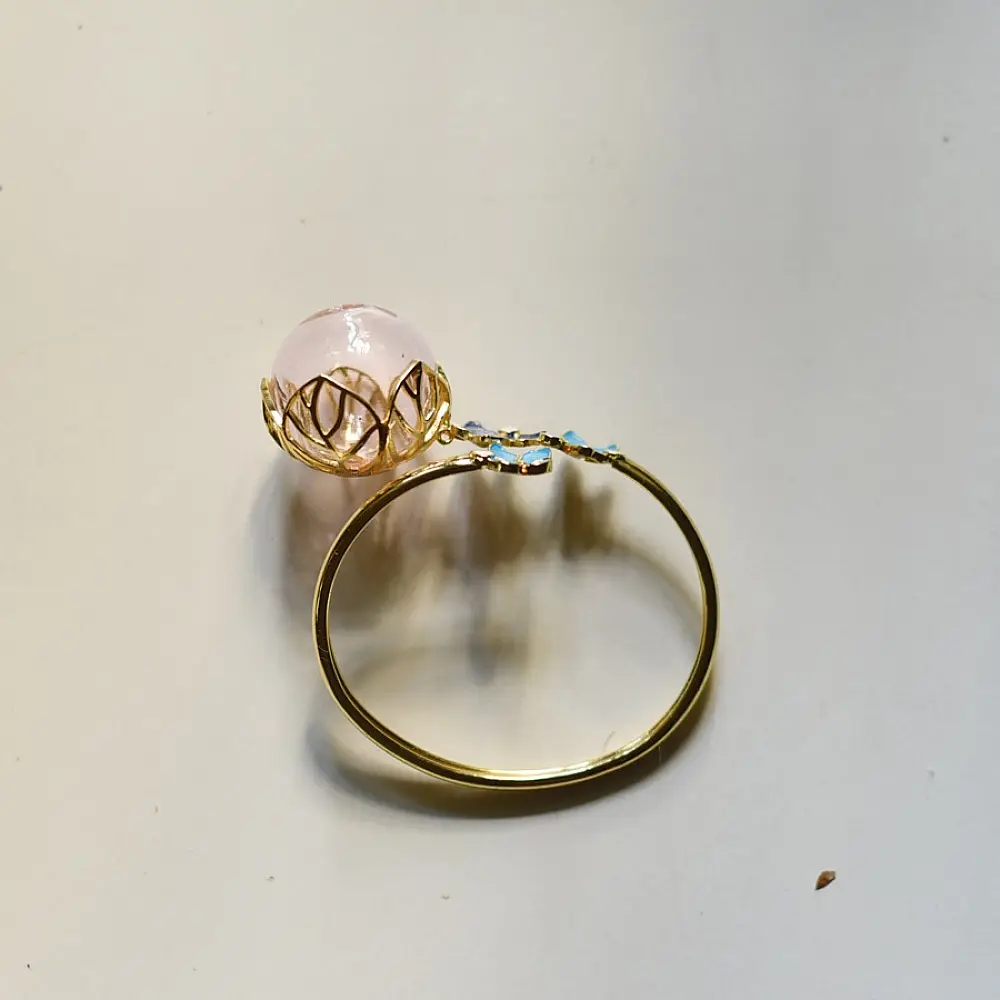 online Designer Glass Hydrangea Bracelet