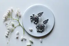 Ishana . इशाना ✯ German Silver Earring - Leaf