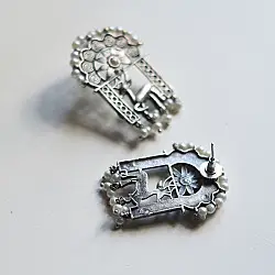 Ishana . इशाना ✯ German Silver Earring - Deer Motif