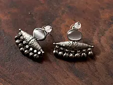 Ishana . इशाना | German Silver Earring (Two Color Options yellow/ White)