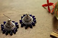 इशाना ✽ White Metal ✽ Earring 10