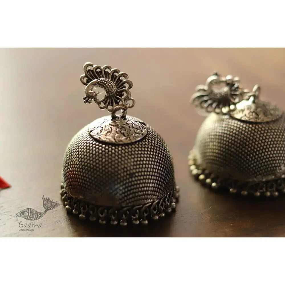 इशाना ✽ White Metal ✽ Earring 5