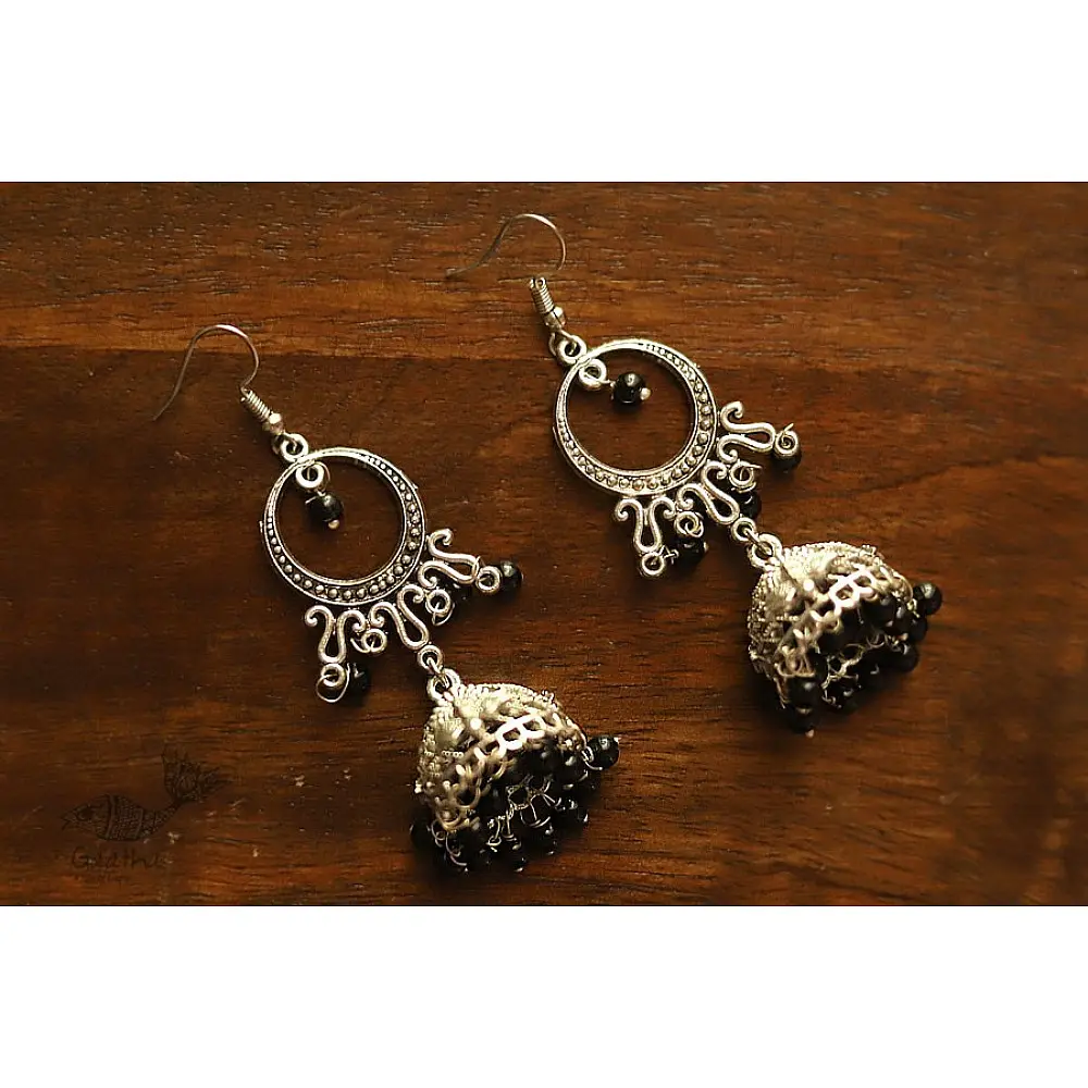 इशाना ✽ White Metal ✽ Earring 8