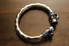इशाना ✽ White Metal ✽ Kada ( Single Piece ) 30