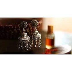 इशाना ✽ White Metal ✽ Earring 6