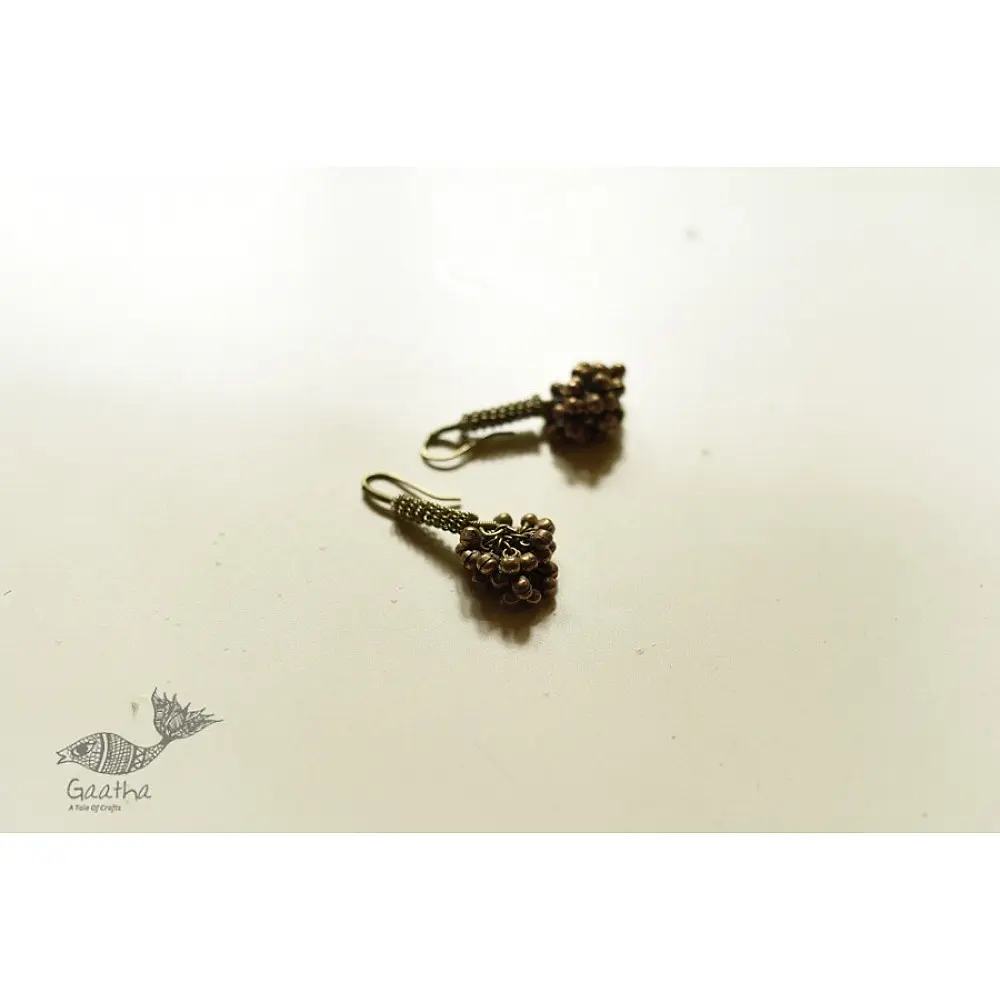 shop Vintage White Metal Earring