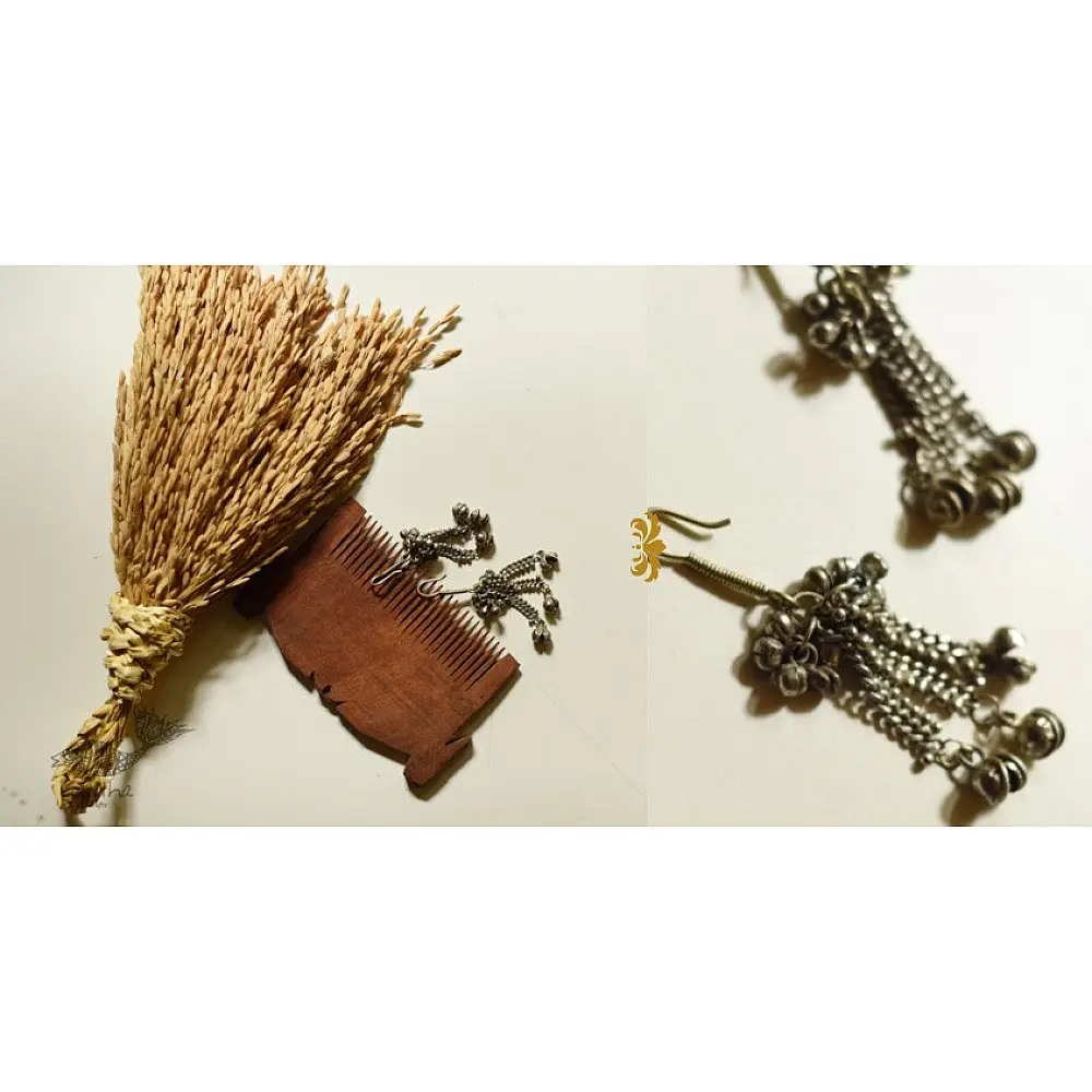 shop Vintage White Metal Earring
