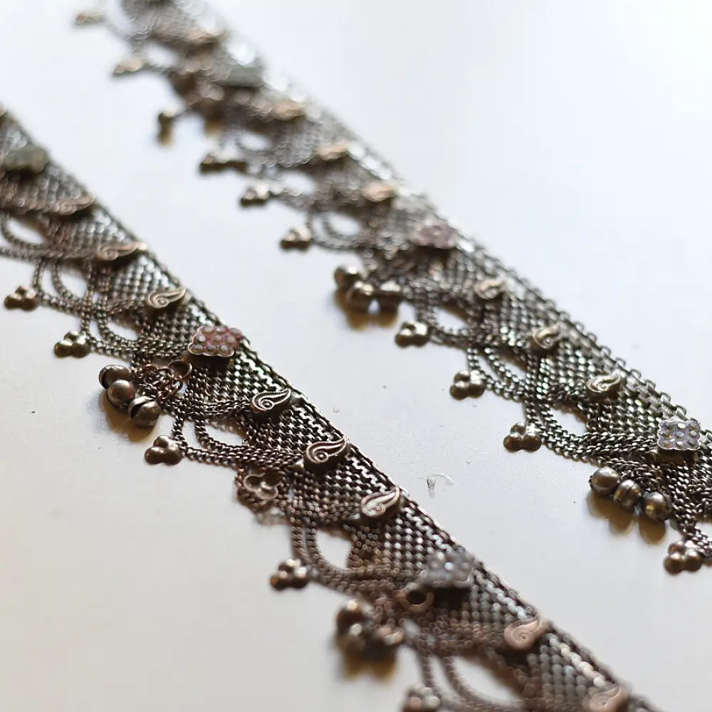 shop Handmade Traditional Broad Payal