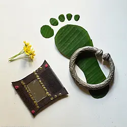 Kanupriya ⁑ Vintage Ankle Kada (Hollow Kada)