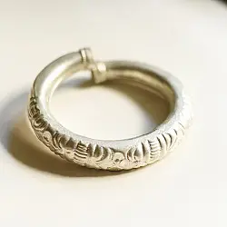 Kanupriya ꙰ Handmade Bharwadi Ankle Kada ( Hollow Kada )