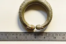 Kanupriya ꙰ Handmade Vintage Hollow Kada
