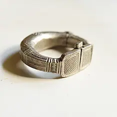 Kanupriya ⁑ Vintage Trible Ankle Kada (Solid & Heavy)