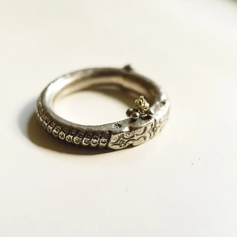 shop Vintage Handmade Bharwadi Kada