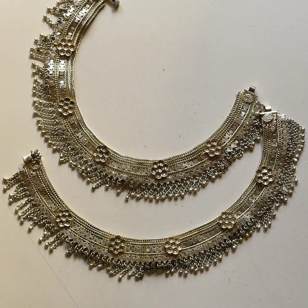 shop Banjara Broad Traditional Payal