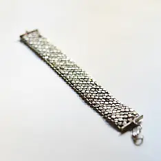 Kanupriya ꙰ Handmade Bharwadi Bracelet
