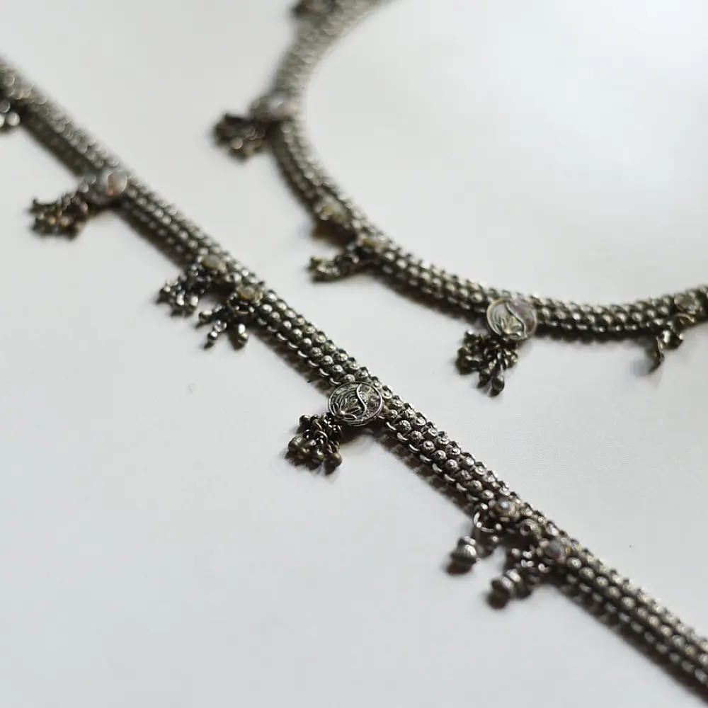 shop Antique Finish - White Metal Payal (Pair)