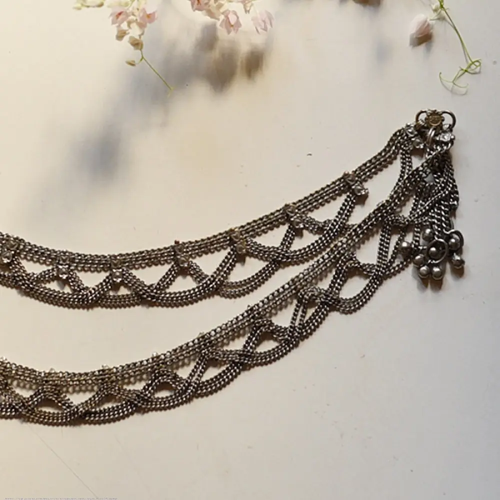 vintage rabari waist belt white metal kamar bandh jhaalar ghunghru tiered scalloped chains traditional tribal body jewelry gaatha