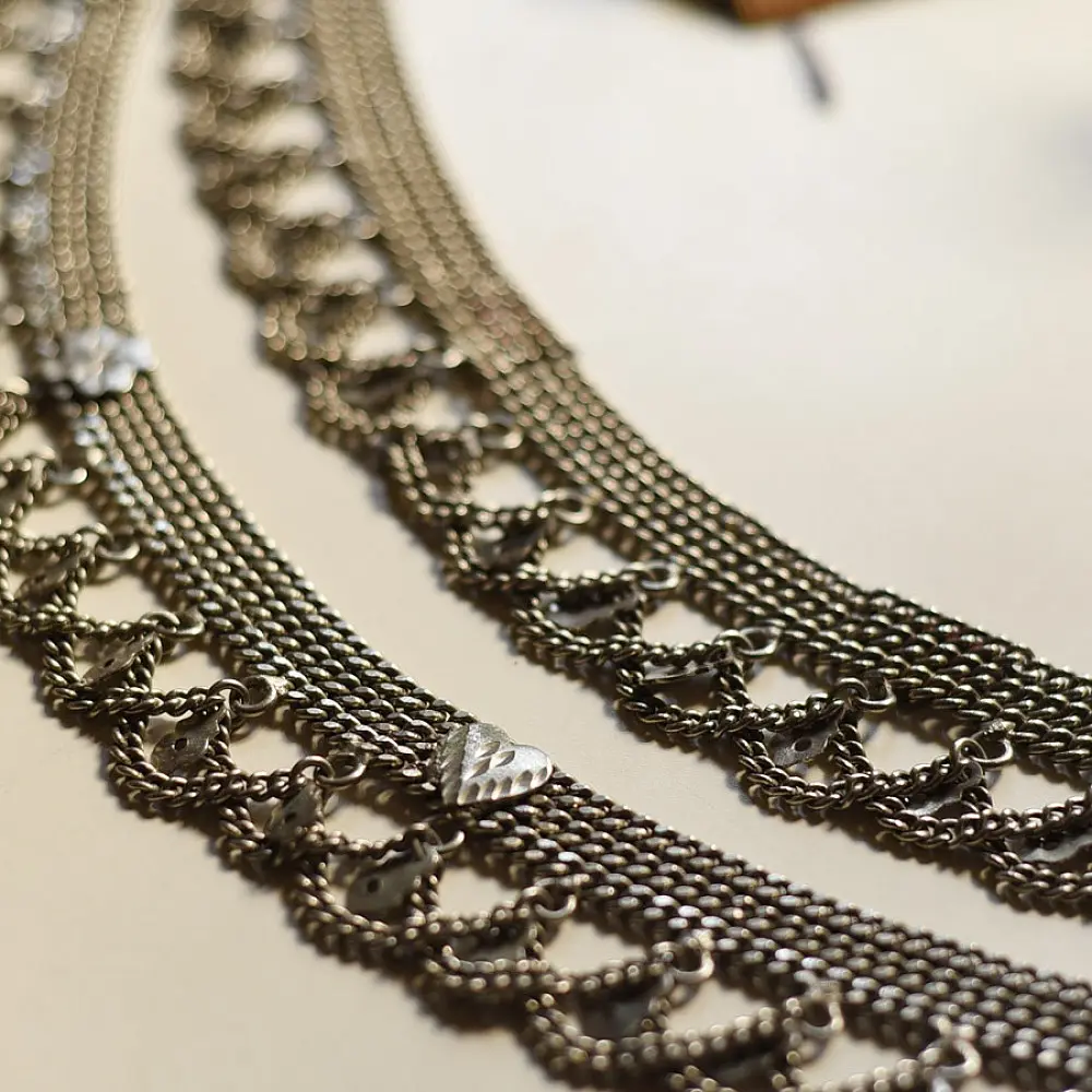 vintage banjara waist belt white metal kamarbandh tiered textured chains traditional nomadic gypsy body jewelry gaatha