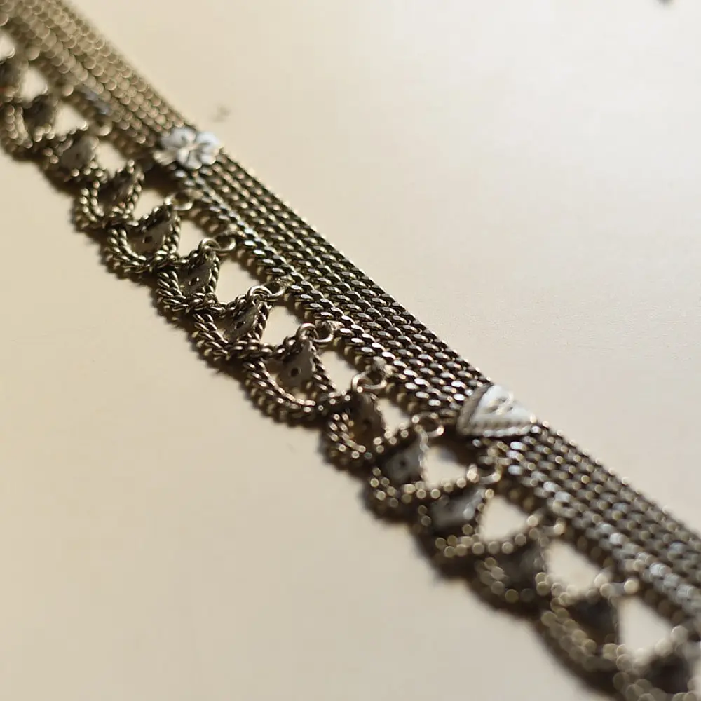 vintage banjara waist belt white metal kamarbandh tiered textured chains traditional nomadic gypsy body jewelry gaatha