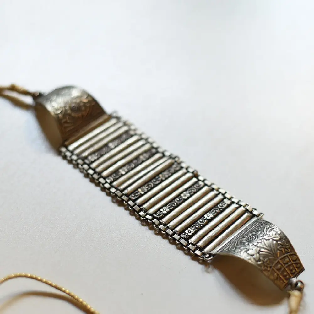 shop White Metal Waist Belt / Kamar Bandh - Antique Design