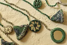 Jewel Vine | Handmade Embroidered Necklace (Green & Grey)
