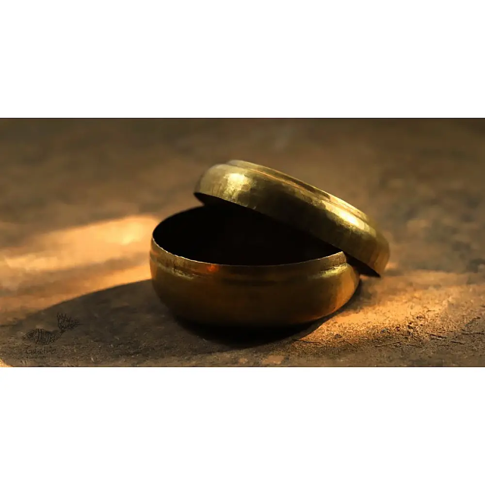 Brass Dabba ( 12cm X 7cm )