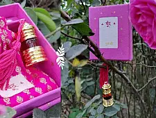 Boond . बूँद ● Natural Essential Fragrant Oil ● Gulabi (Indian Rose) - Pure & Handcrafted Fragrance