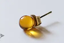 Zeenat ✤ Glass Jewelry ✤ ( Single Stud ) ~ 70