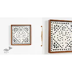 Decor The Wall | Mud Frame With Geometric Composition