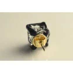 Zeenat ✤ Glass Jewellery ✤ Glass Cube ( Single Stud ) ~ 2