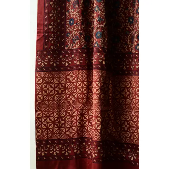 Ajrakh silk stole + Silk pouch (pome)