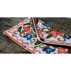 Aari-work Kashmir ~ Hand clutches (pink)