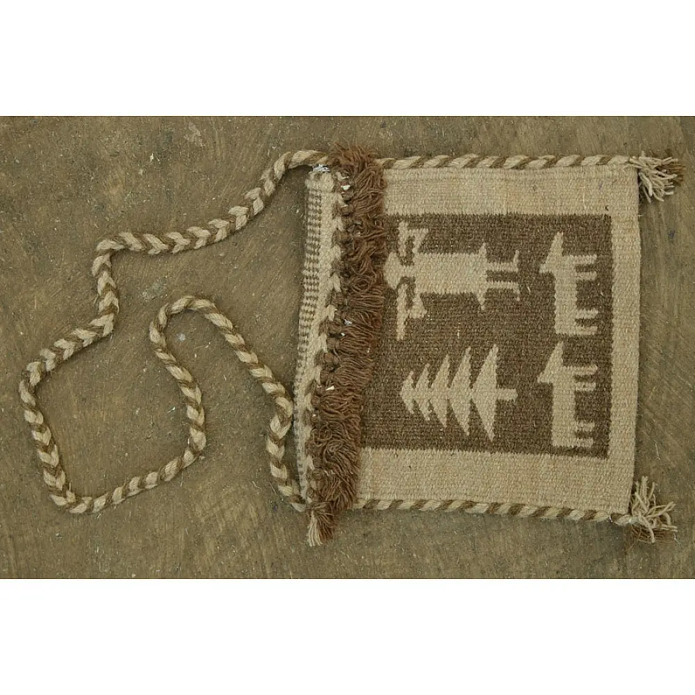 Maaldhari (Handwoven woolen bag)